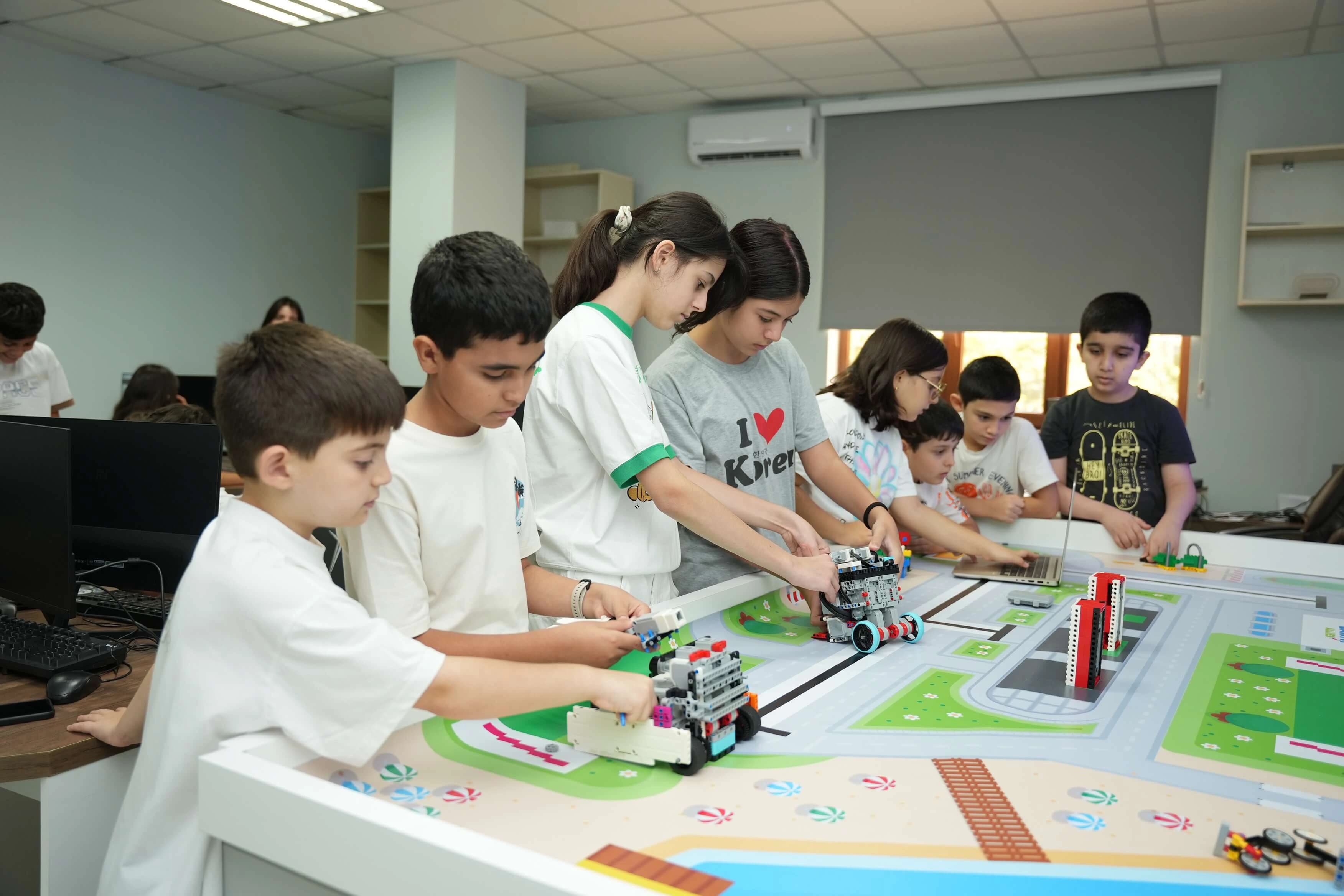 İdeyadan Məhsula: Maker Laboratoriyası