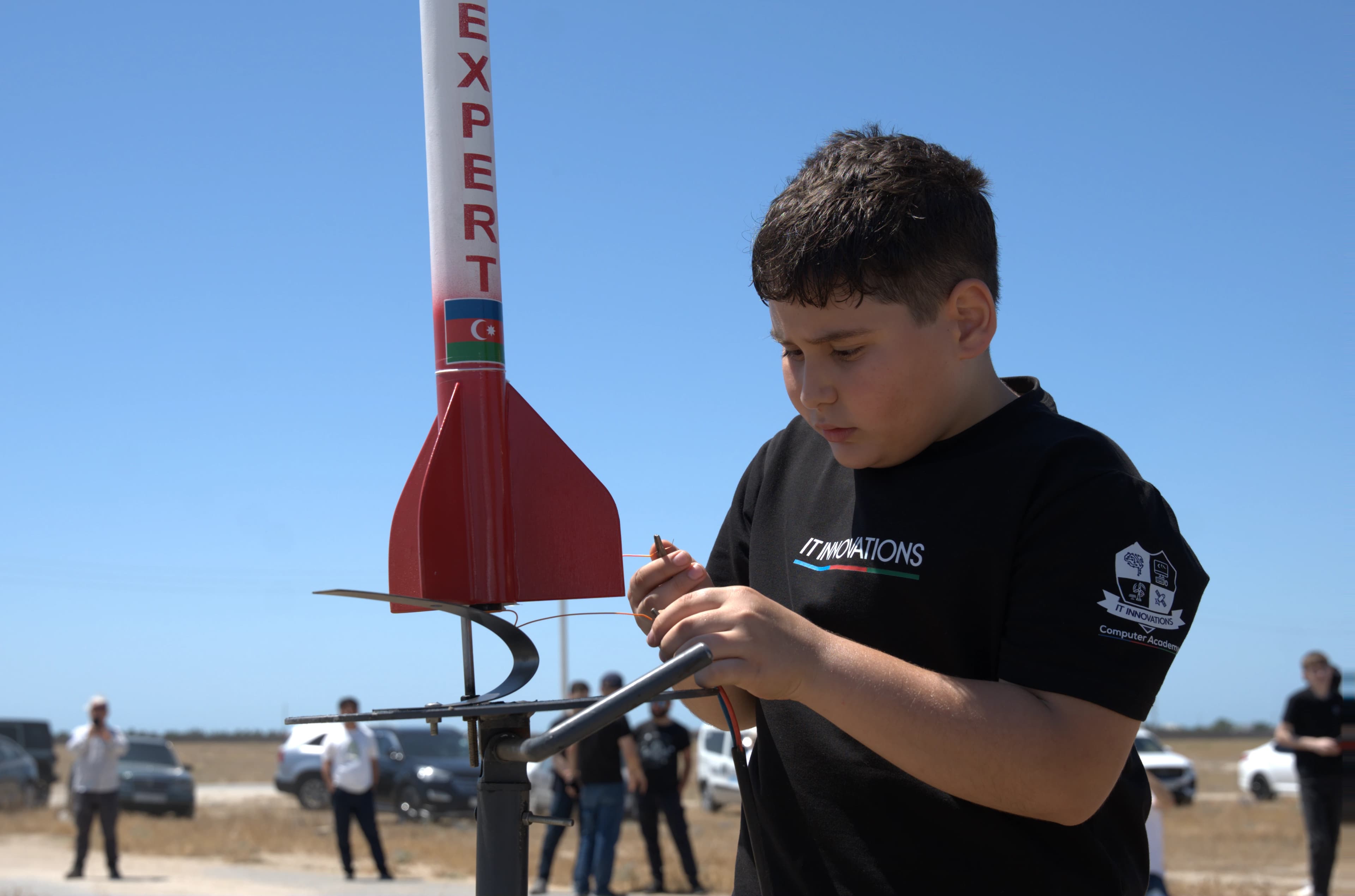 Aerokosmik Modelçilik və Yarışa Hazırlıq